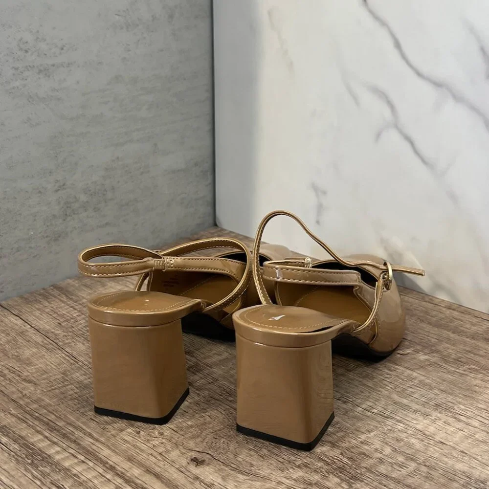 Marc Fisher Women's Lanai Pump - Picture 11 of 12